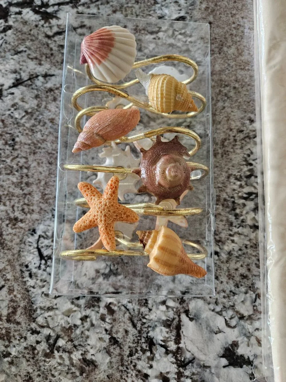 BRAND NEW SET OF RESIN SEASHELL SHOWER HOOKS & PALE PEACH PLASTIC SHOWER CURTAIN